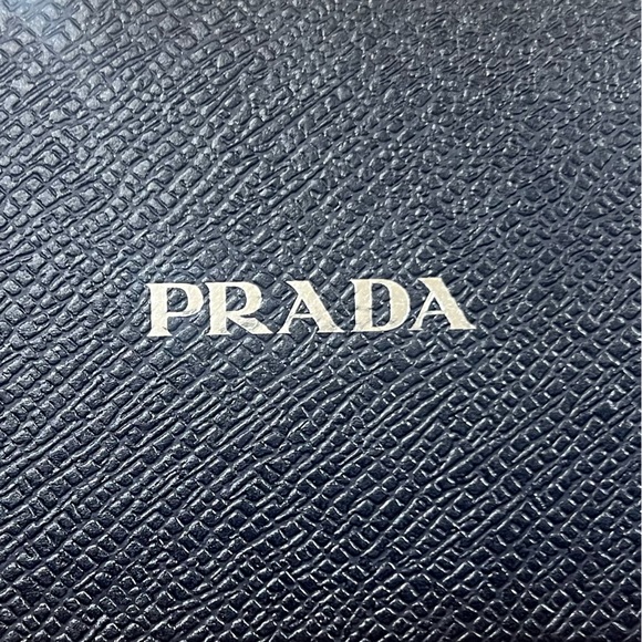 Prada Sunglasses Limited Edition - Picture 7 of 7